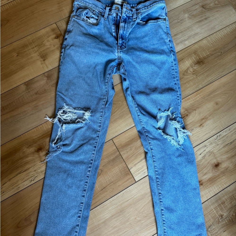 Madewell Roadtripper Boyfriend Distressed Jeans size 27